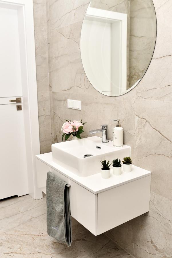 Vip Apartament Number 10 루블린 외부 사진